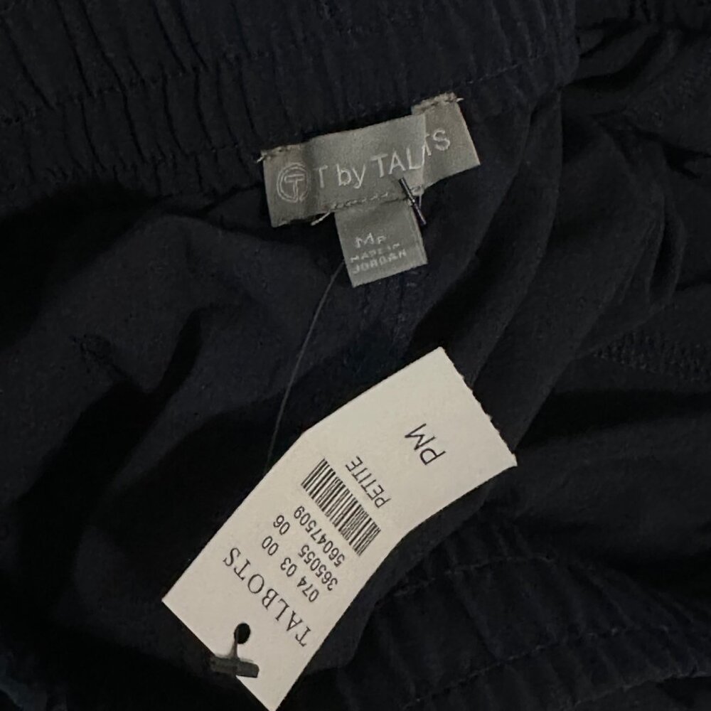 Talbots Navy Blue Crop Performance Quick Dry Pants Womens size Medium Petite NEW - Picture 2 of 11